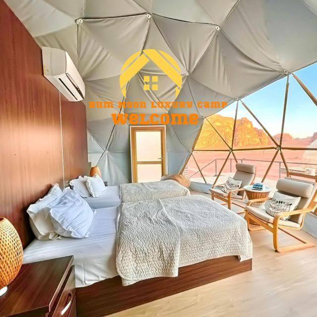 Rum Moon Luxury Camp وادي رم المظهر الخارجي الصورة